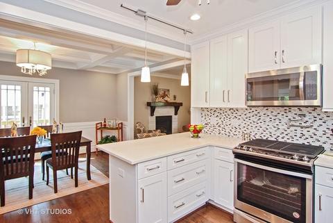 272 Bartram Rd, Riverside, IL 60546 photo 4
