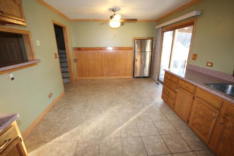 1316 10th St, Harvard, IL 60033 photo 6