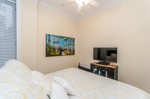 65 E Cedar St #1A, Chicago, IL 60611 photo 12