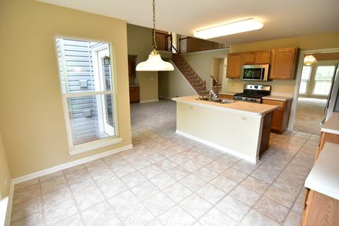 2221 Barrett Dr, Algonquin, IL 60102 photo 16
