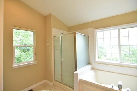 2221 Barrett Dr, Algonquin, IL 60102 photo 10