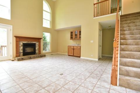 2221 Barrett Dr, Algonquin, IL 60102 photo 12