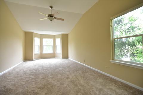2221 Barrett Dr, Algonquin, IL 60102 photo 18