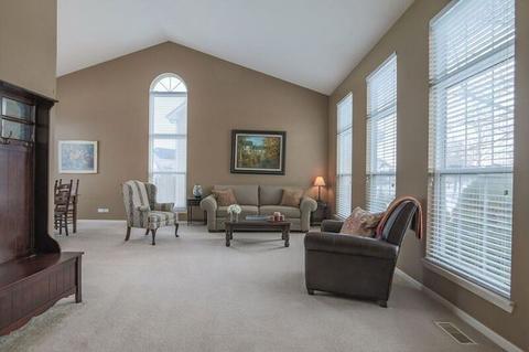 2644 Dunrobin Cir, Aurora, IL 60503 photo 15