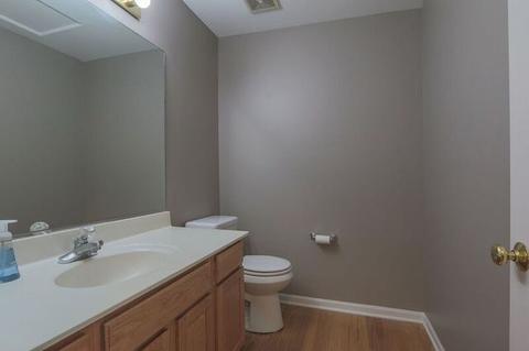 2644 Dunrobin Cir, Aurora, IL 60503 photo 13