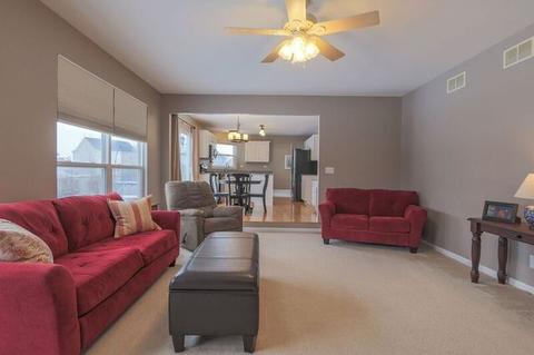 2644 Dunrobin Cir, Aurora, IL 60503 photo 28