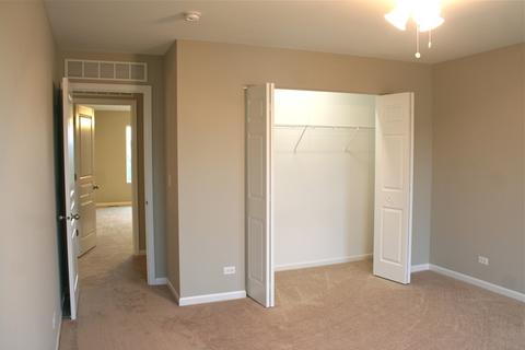 880 Brahms Rd, Volo, IL 60073 photo 14