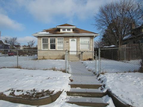 628 Villa St, Elgin, IL 60120 photo 2