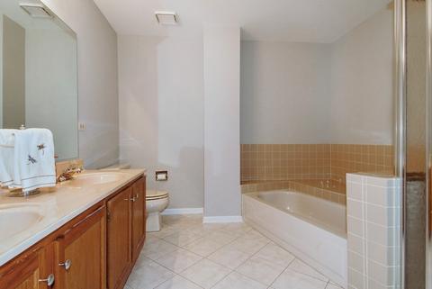 99 Townsend Cir, Naperville, IL 60565 photo 13