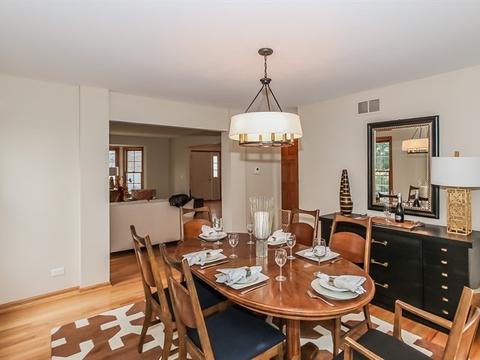 1504 Della Dr, Hoffman Estates, IL 60169 photo 7