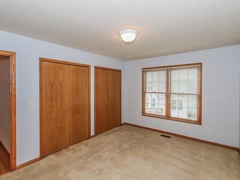 1504 Della Dr, Hoffman Estates, IL 60169 photo 24