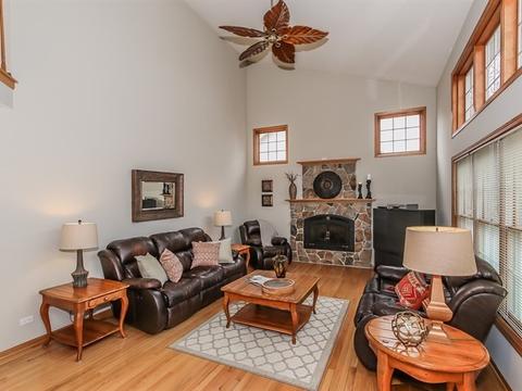 1504 Della Dr, Hoffman Estates, IL 60169 photo 15