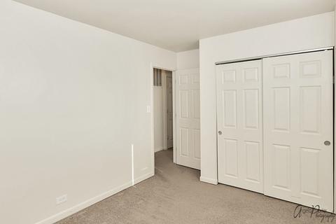 747 S Wayne Pl, Wheeling, IL 60090 photo 18