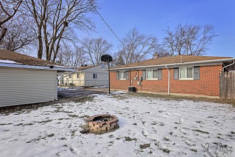 747 S Wayne Pl, Wheeling, IL 60090 photo 24