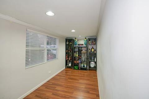 1143 Bangs St, Aurora, IL 60505 photo 9