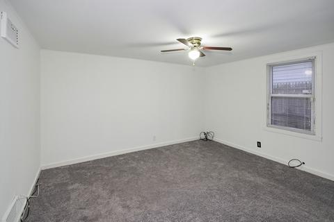 1143 Bangs St, Aurora, IL 60505 photo 5