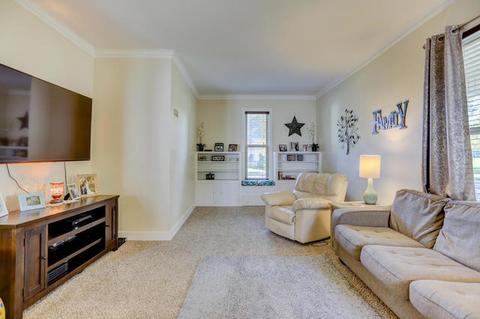 206 E Main St, Sidney, IL 61877 photo 5