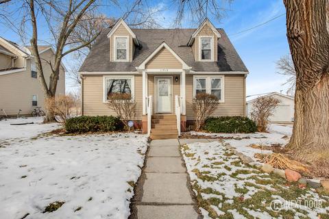 11910 4th St, Huntley, IL 60142 photo 1
