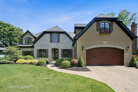 1023 Thunderbird Ln, Naperville, IL 60563 photo 2