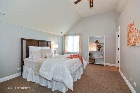 1023 Thunderbird Ln, Naperville, IL 60563 photo 33