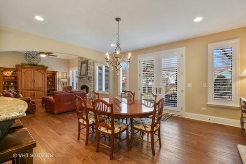 1023 Thunderbird Ln, Naperville, IL 60563 photo 11