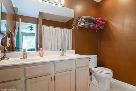 1297 Summersweet Ln, Bartlett, IL 60103 photo 6