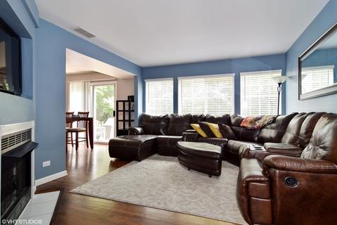 1297 Summersweet Ln, Bartlett, IL 60103 photo 2