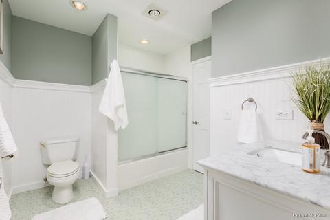 630 Frazier Ct, Wheaton, IL 60189 photo 24