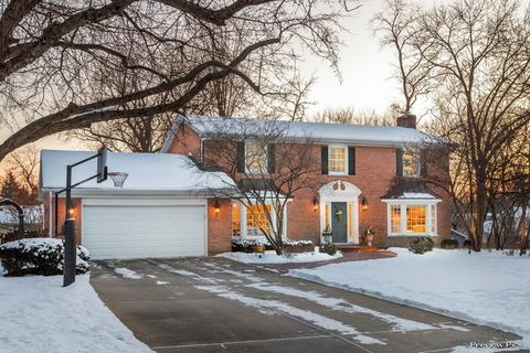 630 Frazier Ct, Wheaton, IL 60189 photo 1