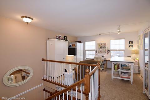 215 Garden Dr, Elgin, IL 60124 photo 23