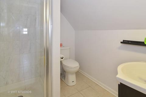 4700 W Hutchinson St, Chicago, IL 60641 photo 15