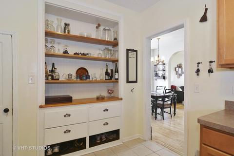 4700 W Hutchinson St, Chicago, IL 60641 photo 6