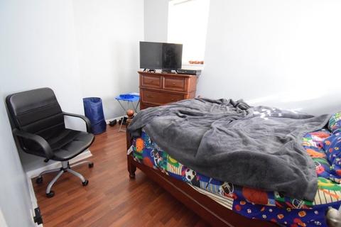 1311 E 72nd Pl, Chicago, IL 60619 photo 8