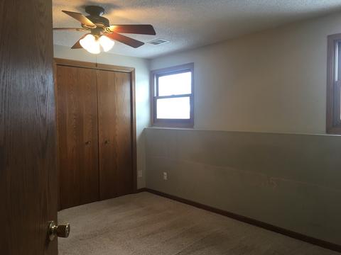 2885 E 765th Rd, Utica, IL 61373 photo 14