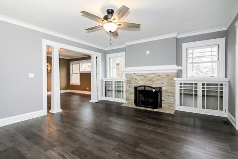 121 Villa St, Elgin, IL 60120 photo 4