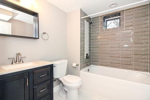 121 Villa St, Elgin, IL 60120 photo 17