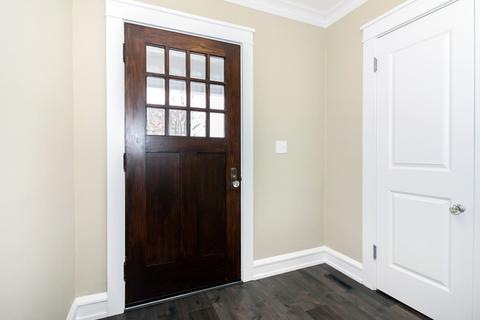 121 Villa St, Elgin, IL 60120 photo 2