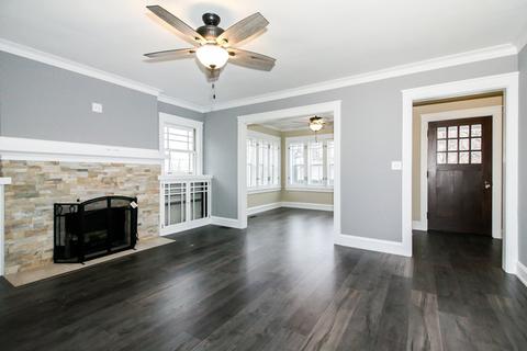 121 Villa St, Elgin, IL 60120 photo 6