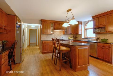 1220 Conan Doyle Rd, Naperville, IL 60564 photo 4