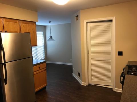 897 Wembley Ct, Elgin, IL 60120 photo 3