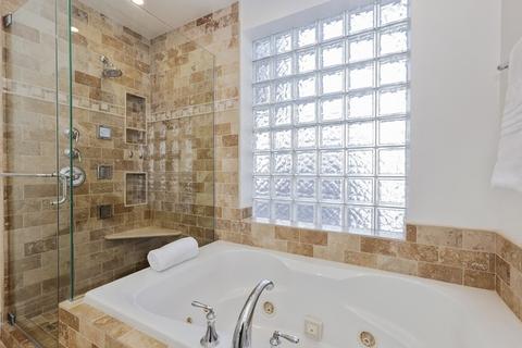 840 W Buckingham Pl #2E, Chicago, IL 60657 photo 13