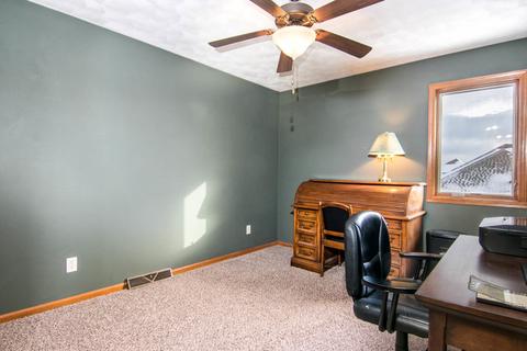 6121 Sweet Grass Dr, Roscoe, IL 61073 photo 15