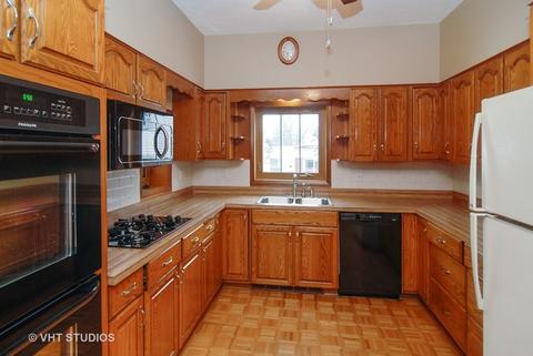 407 Longcommon Rd, Riverside, IL 60546 photo 4