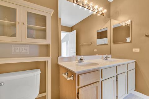 1285 Silk Oak Ln, Bartlett, IL 60103 photo 30