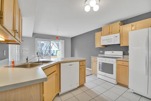 1285 Silk Oak Ln, Bartlett, IL 60103 photo 18