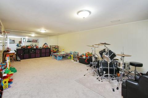 1700 Sequoia Trl, Glenview, IL 60025 photo 12