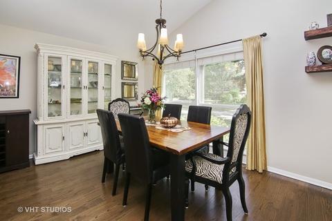 1700 Sequoia Trl, Glenview, IL 60025 photo 9