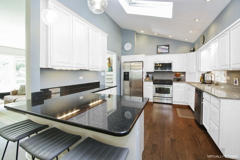 1700 Sequoia Trl, Glenview, IL 60025 photo 7