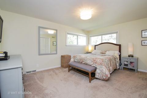 1700 Sequoia Trl, Glenview, IL 60025 photo 13