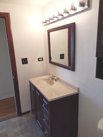 431 E Roosevelt Rd, Wheaton, IL 60187 photo 5